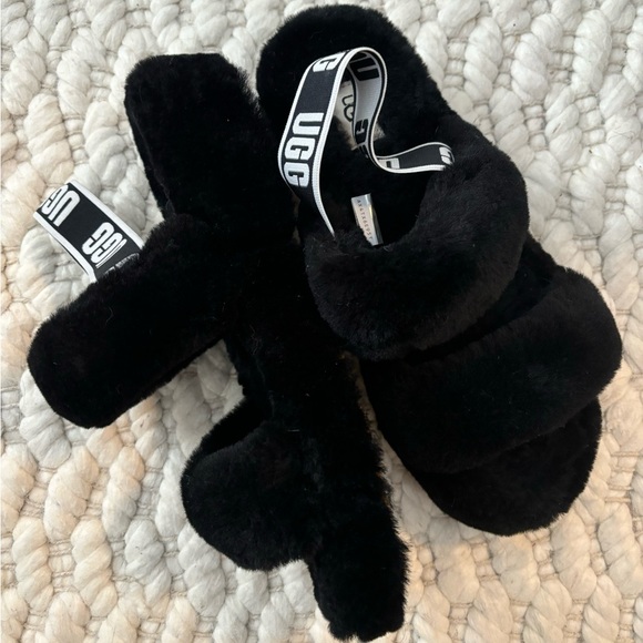 Black Oh Yeah Ugg Slippers Size 9 - Picture 1 of 3